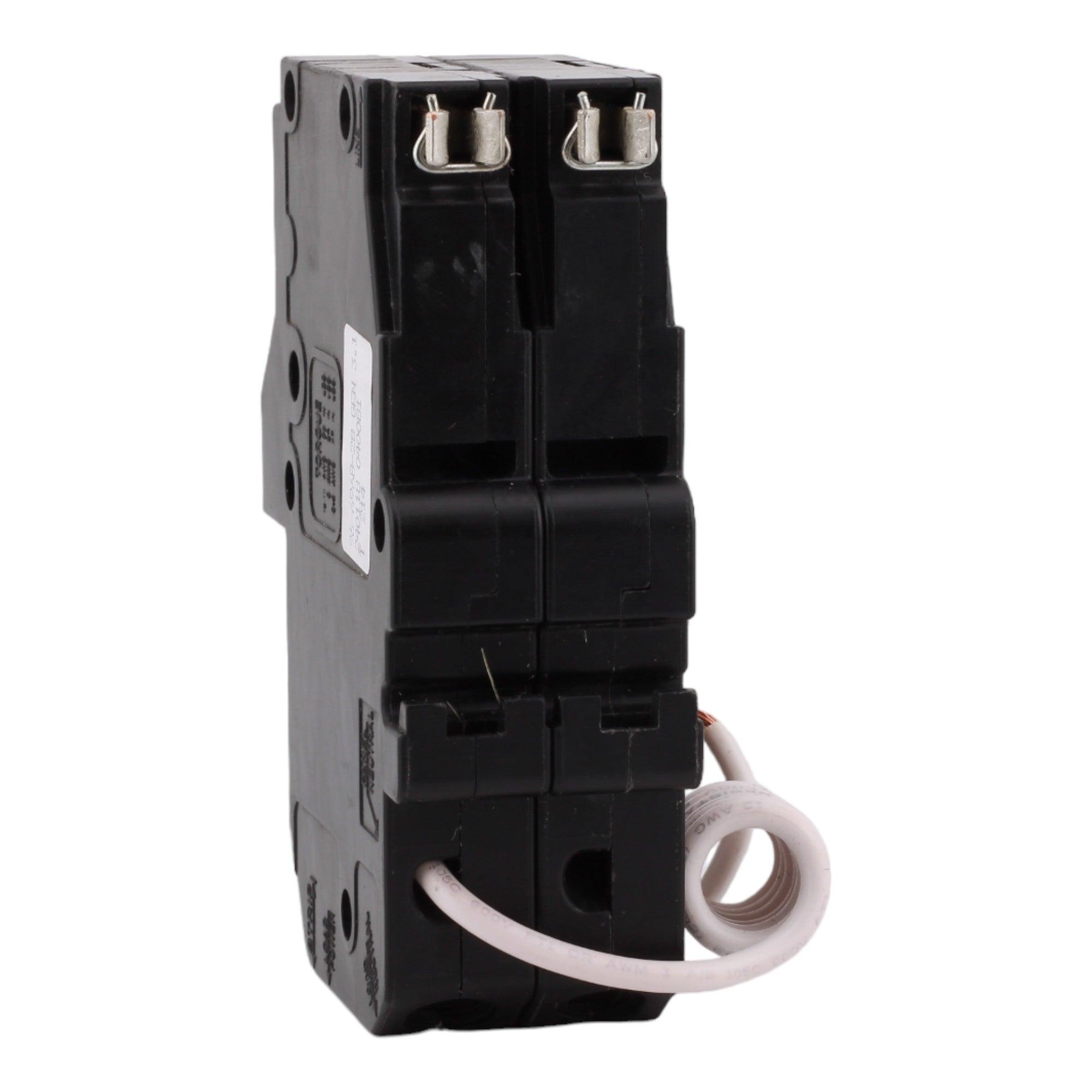 Eaton CHN230GF 30A 120/240V 2-pole GFCI Circuit Breaker Plug-in UL